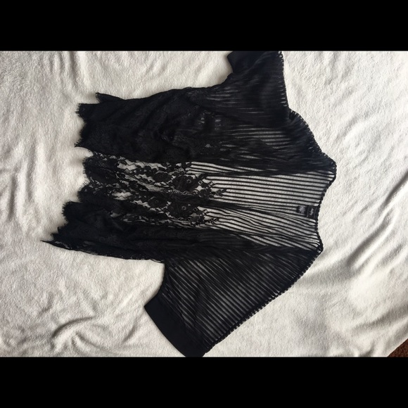 Daytrip Sweaters - Black Cardigan